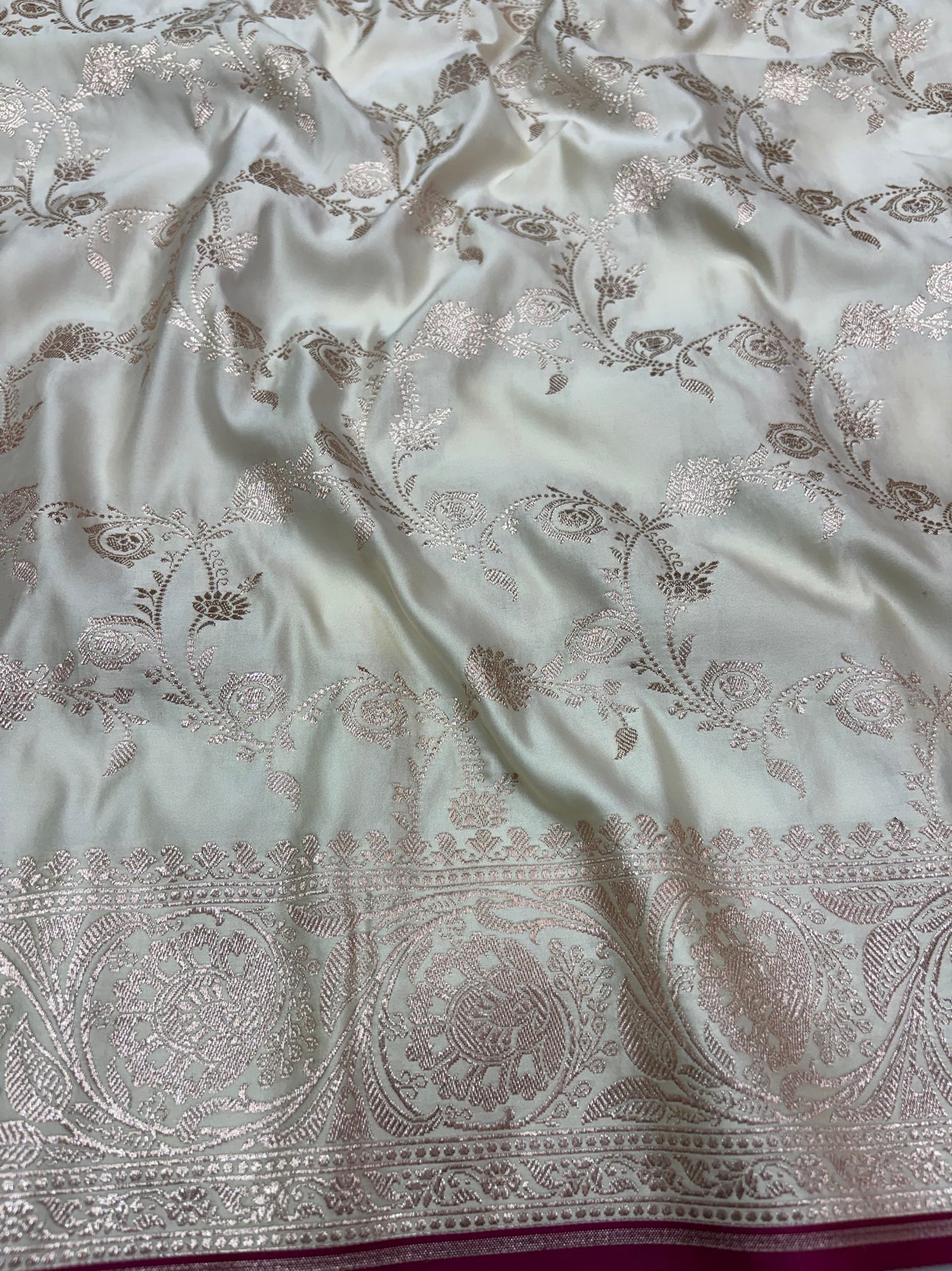 Ivory White Banarasi Katan Silk Saree With Elegant Rose Gold Zari Weaving