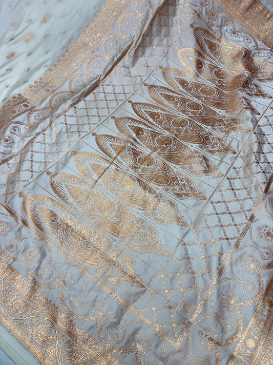 Ivory Cream Katan Banarasi Saree with Copper Zari Buti and Ornamental Pallu