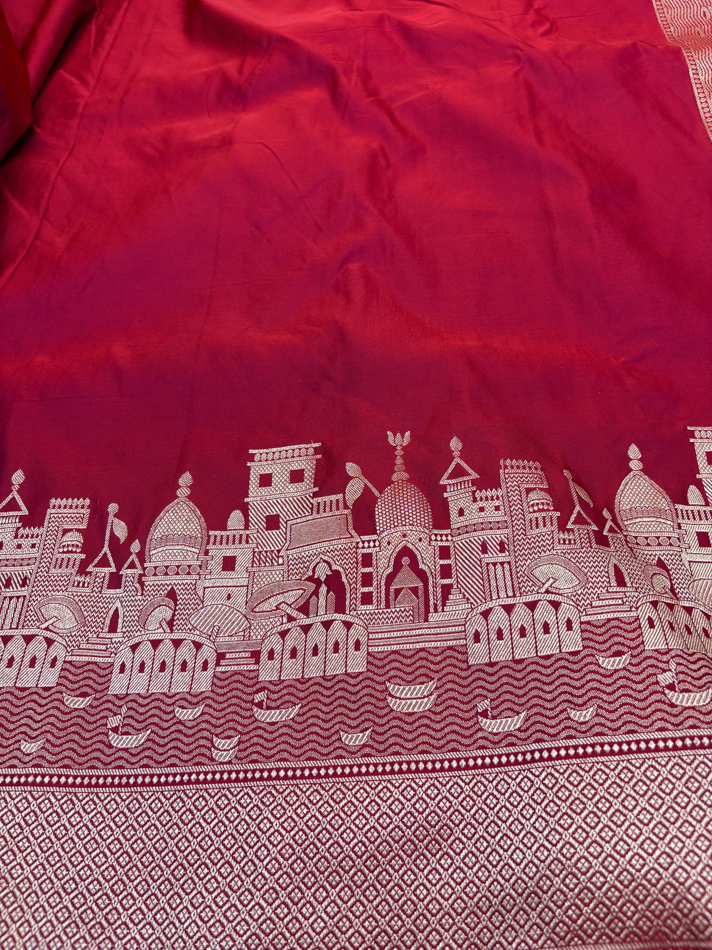 Kashi Darshan Mashru Saree – Maroon Magenta