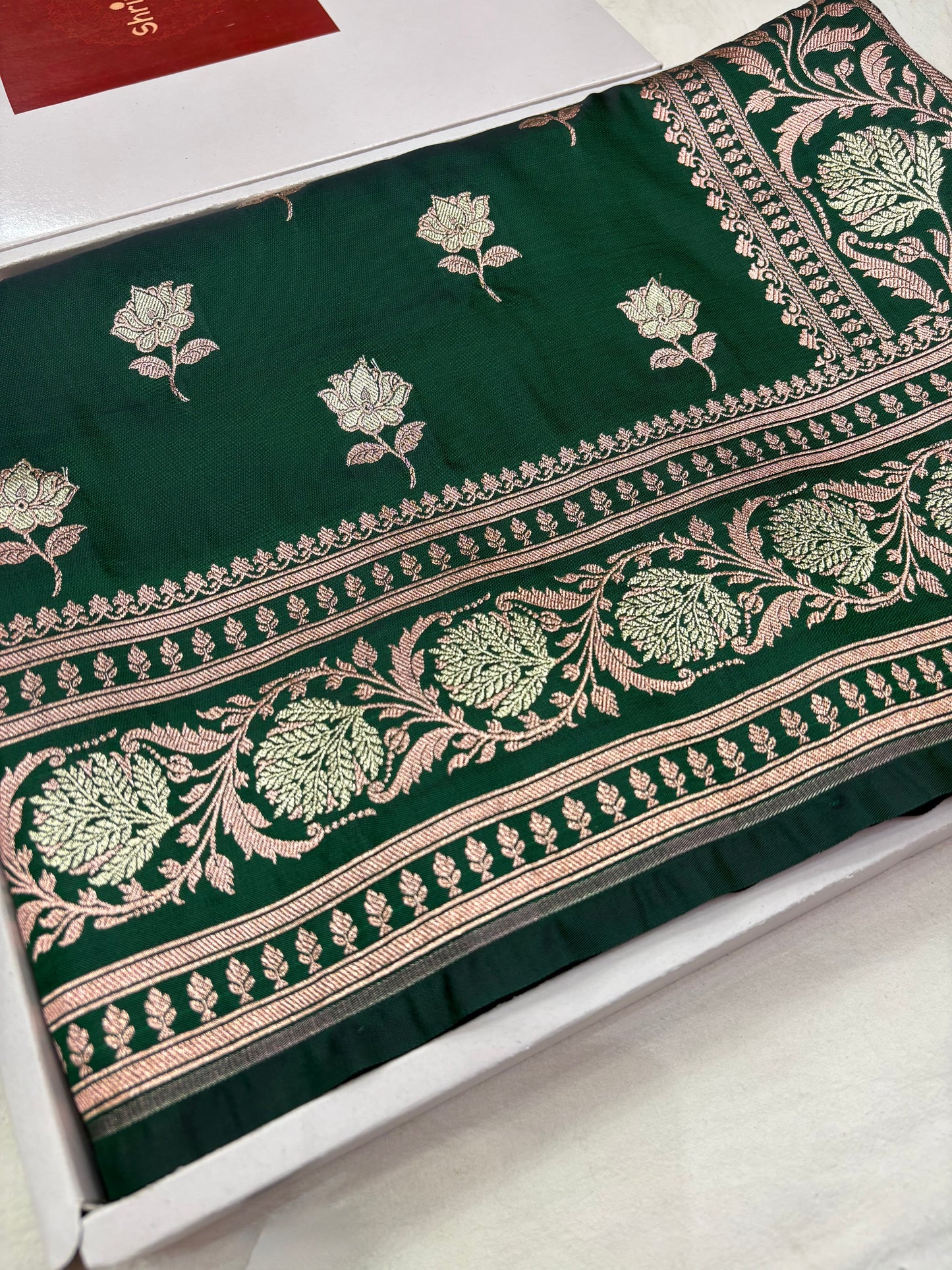 Emerald Green Banarasi Katan Silk Saree With Elegant Floral Zari Weaving