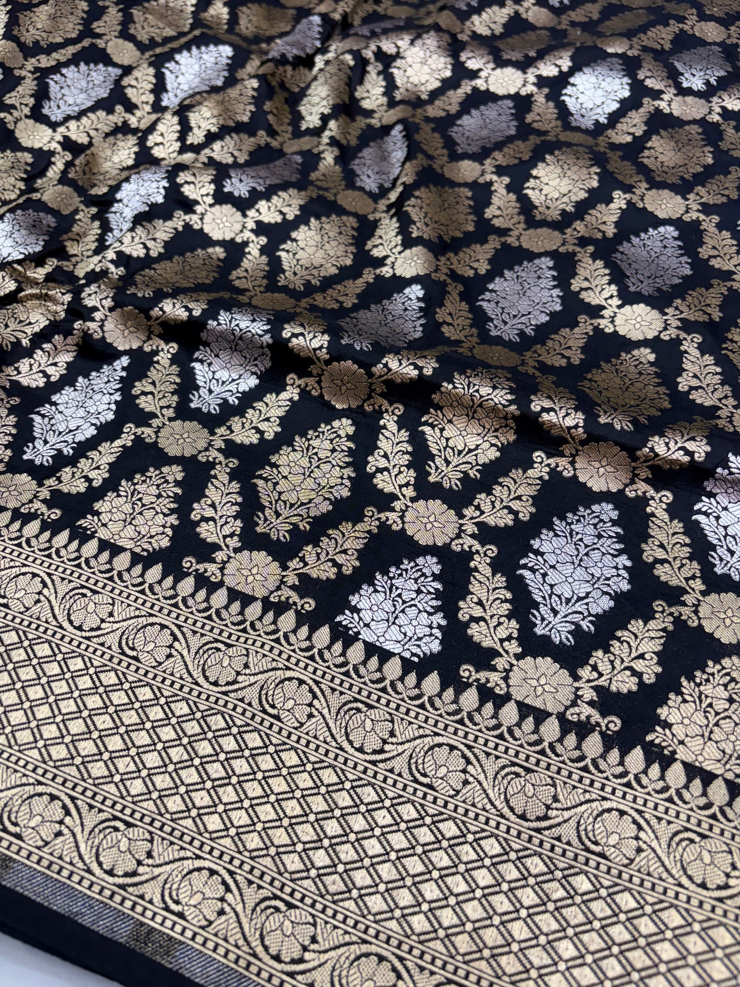 Neeta Ambani Midnight Black Pure Banarasi Katan Silk Saree With Dual Zari Weaving (PK3)