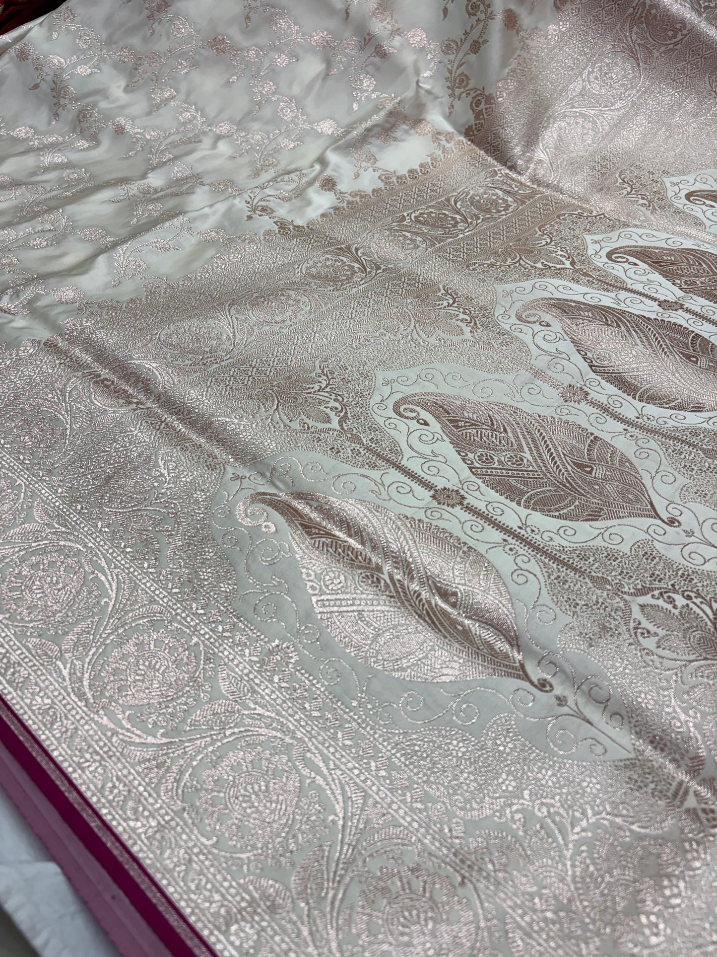 Ivory White Banarasi Katan Silk Saree With Elegant Rose Gold Zari Weaving