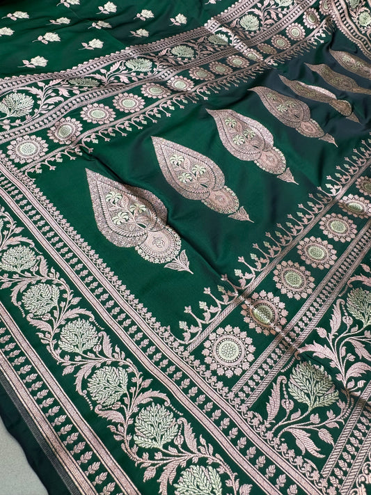 Emerald Green Banarasi Katan Silk Saree With Elegant Floral Zari Weaving