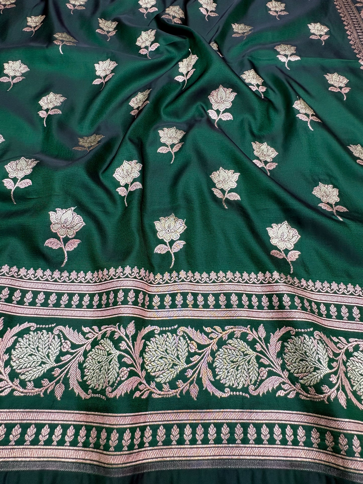 Emerald Green Banarasi Katan Silk Saree With Elegant Floral Zari Weaving