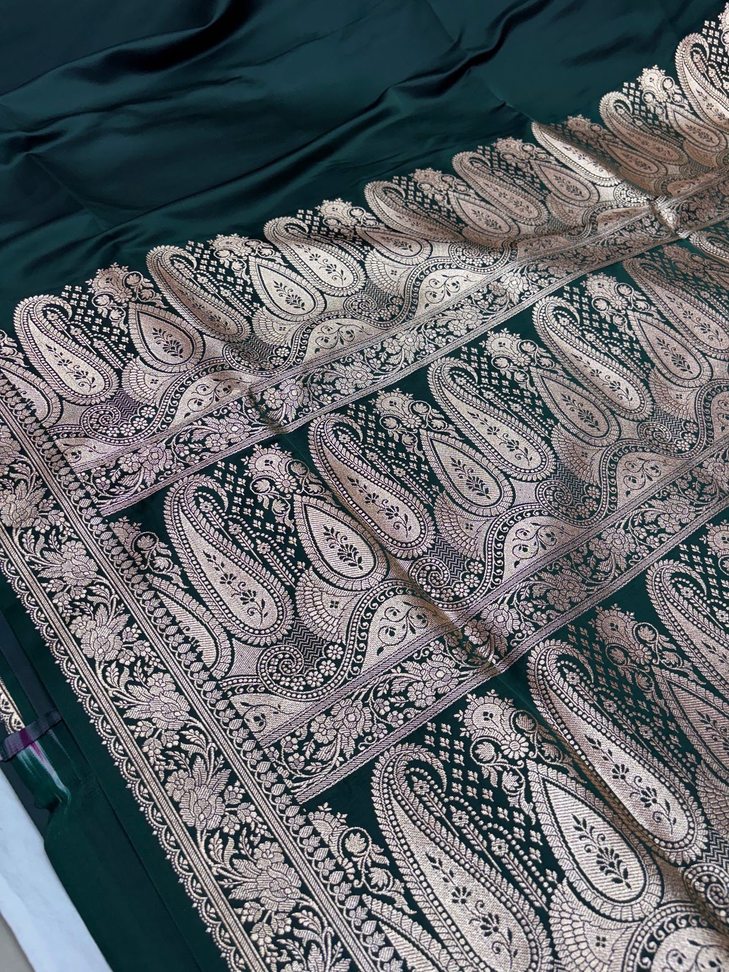 Green Plain Katan Banarasi Saree with Zari Woven Blouse