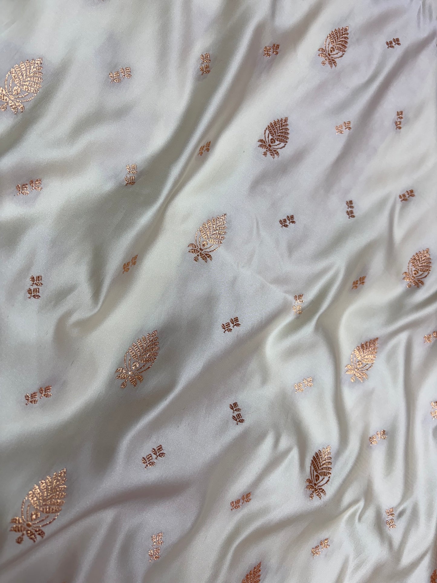 Ivory Cream Katan Banarasi Saree with Copper Zari Buti and Ornamental Pallu