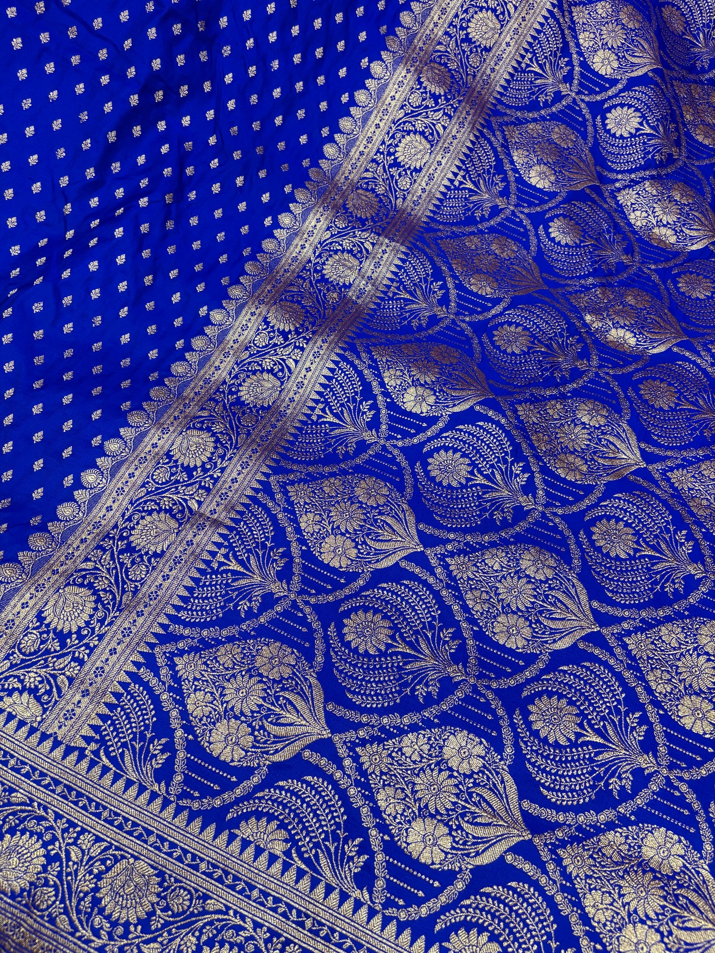 Royal Blue Katan Banarasi Saree with Floral Jaal Pallu and Zari Buti Weaving
