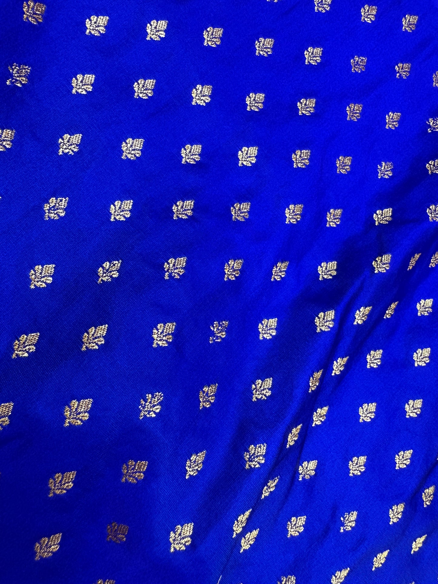 Royal Blue Katan Banarasi Saree with Floral Jaal Pallu and Zari Buti Weaving