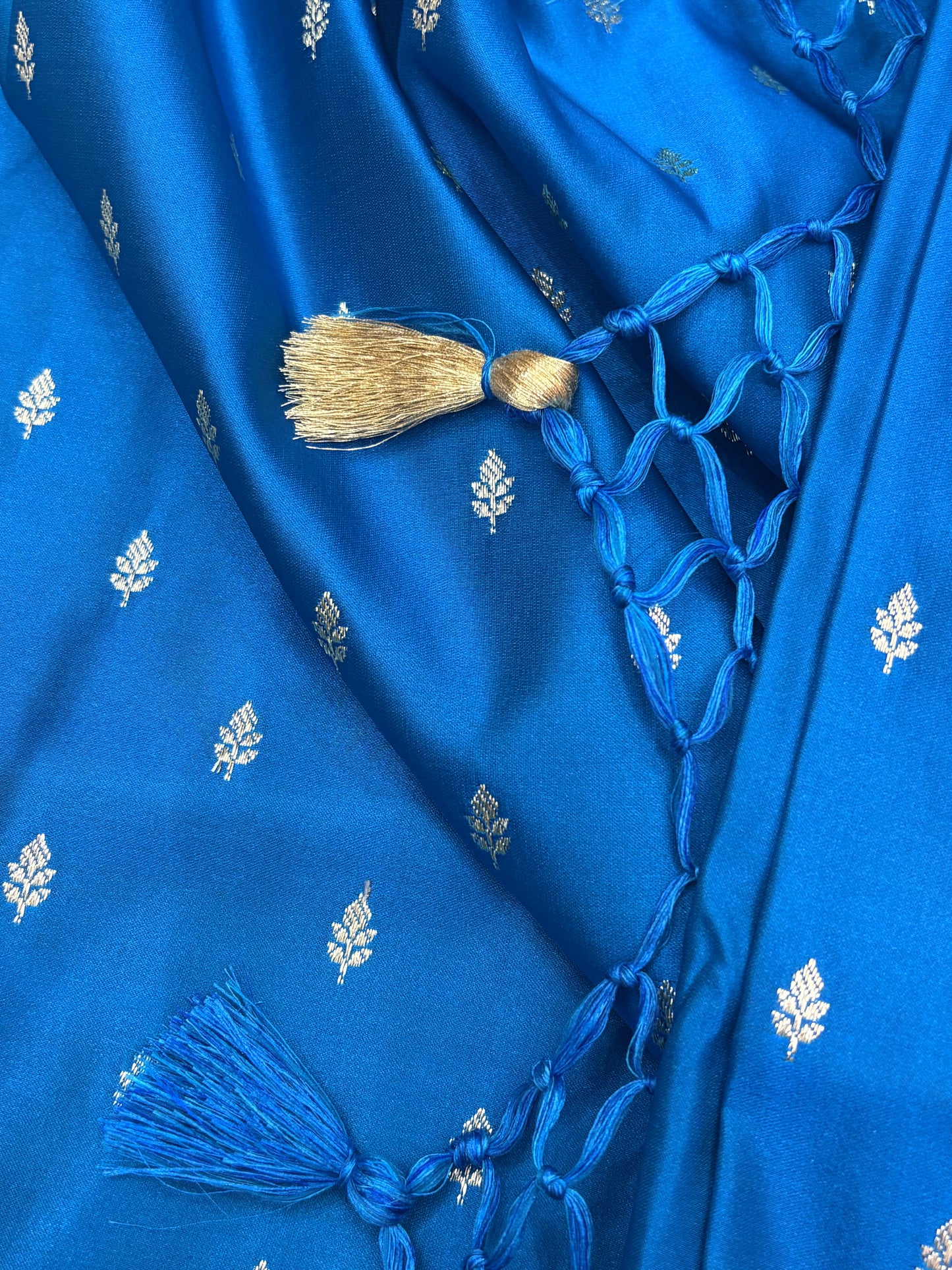Peacock Blue Katan Banarasi Silk Saree (K31)