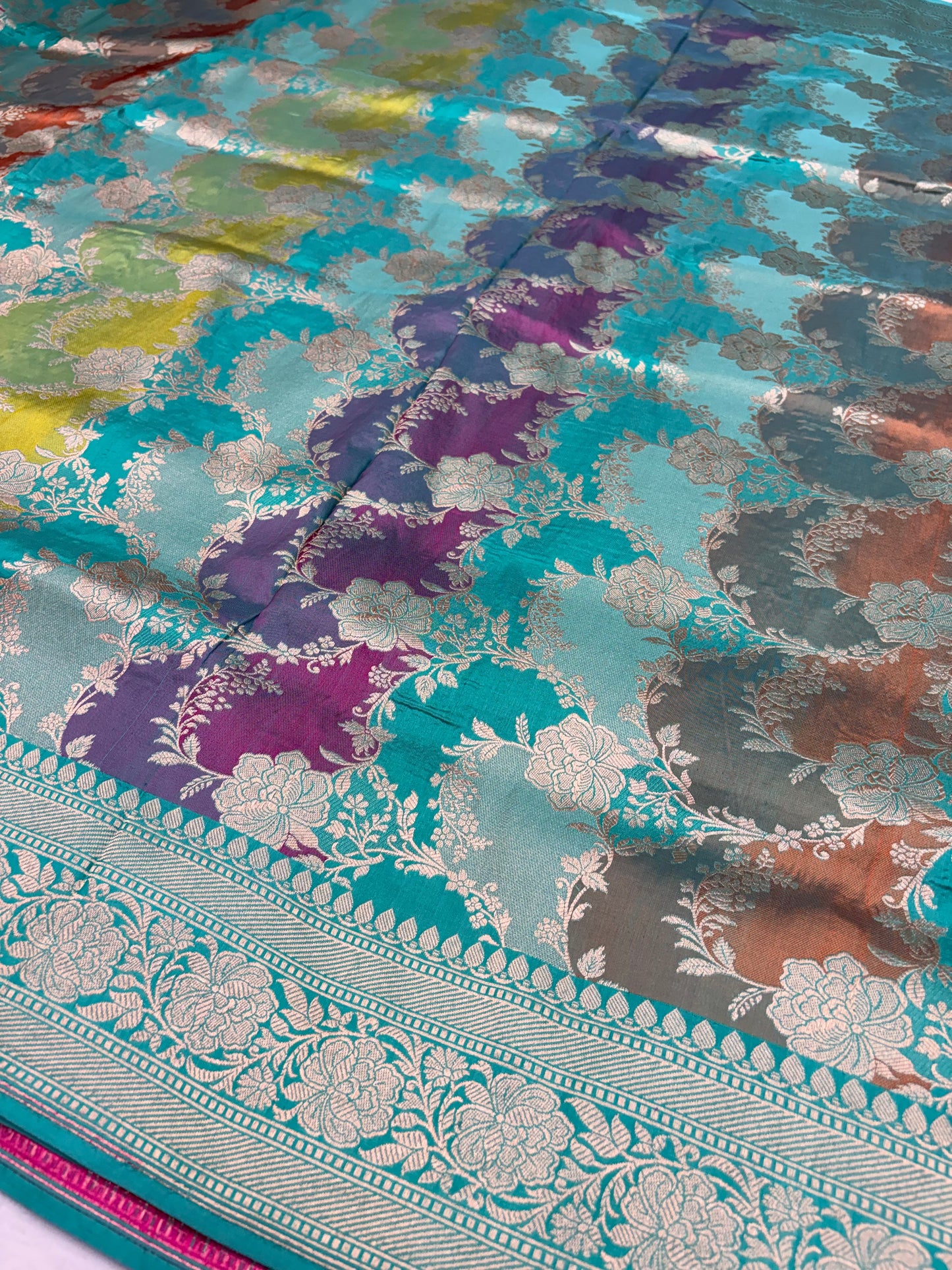 Pure Katan Silk Rangkat Banarasi Saree