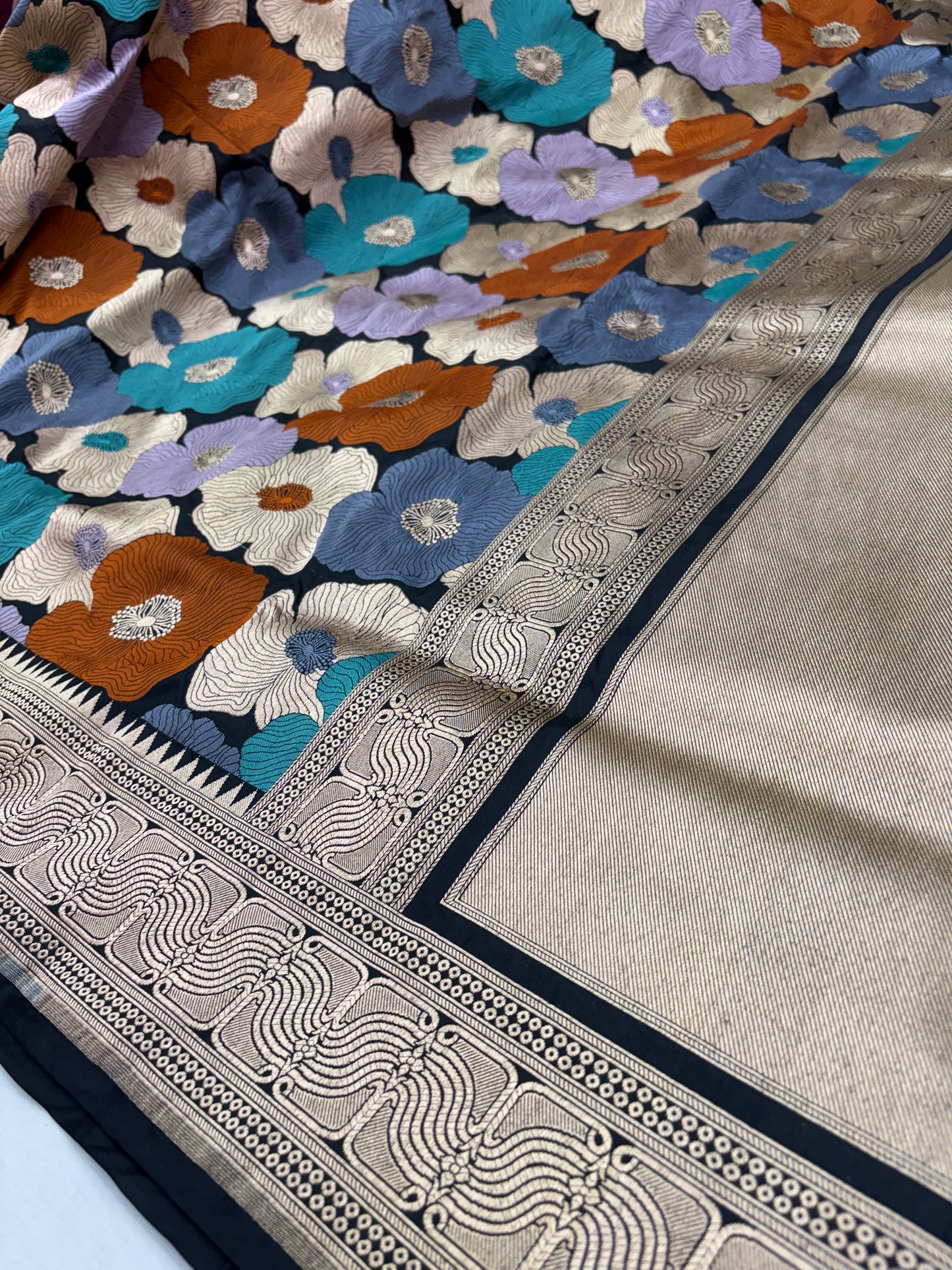 Pure Banarasi Meenakari Silk Saree – Midnight Floral Elegance (PK23)