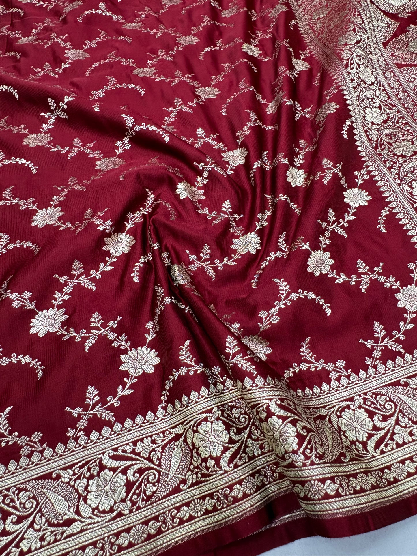 Banarasi Katan Silk Saree in Maroon with Floral Jaal Weaving (K67)